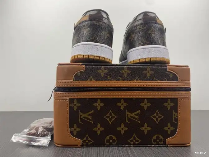 Cheap TB Off-Louis 1 Air x AJ1 OW Jordan LOW 0512